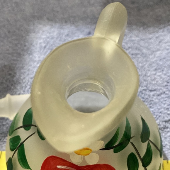 Frosted Glass Vinegar and Oil Decanters - Picture 10 of 11